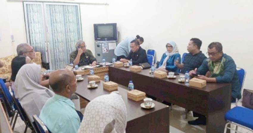 Kunjungan Komisi IV Deprov Gorontalo ke BKKBN Gorontalo, kemarin (15/5).