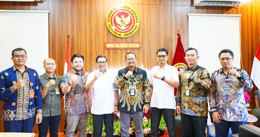 PERTAMINA Patra Niaga Sulawesi memperkuat kolaborasi bersama Badan Intelijen Negara di Makassar, dalam kaitan menjaga keamanan distribusi energi. (foto : dok / pertamina patra niaga sulawasi)