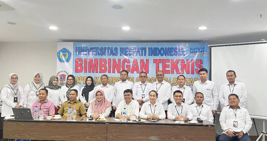 Pimpinan dan anggota DPRD Gorut saat Bimtek belum lama ini.