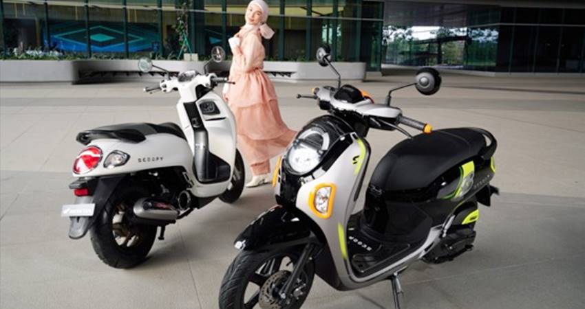 DAPATKAN CASHBACK- Honda DAW memberikan promo menarik untuk setiap pembelian motor Honda Scoopy. (foto : dok /daw)
