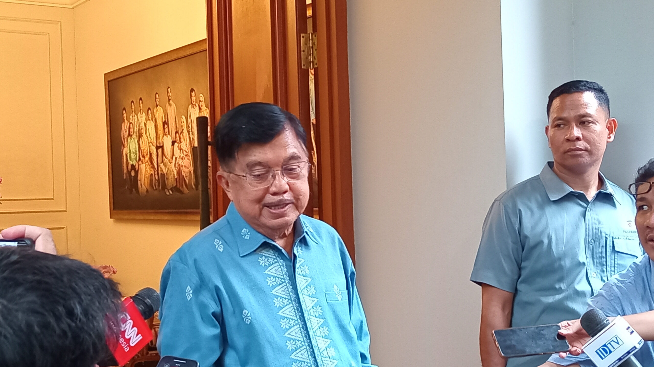 Jleb! Respon JK Soal Keinginan Menantu Jokowi Ajak Aceh Kelola Pulau Lipan Cs