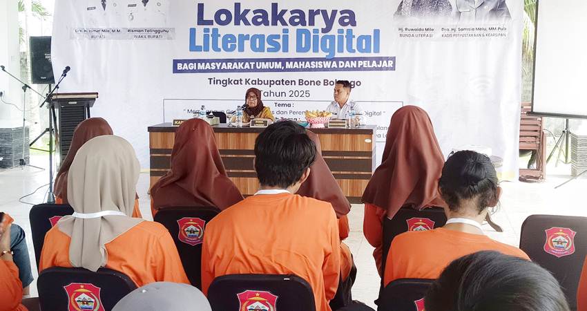 Suasana kegiatan Lokakarya Literasi Digital yang diikuti puluhan peserta, Rabu (25/6/2025). (F. Saras/ Magang Gorontalo Post)
