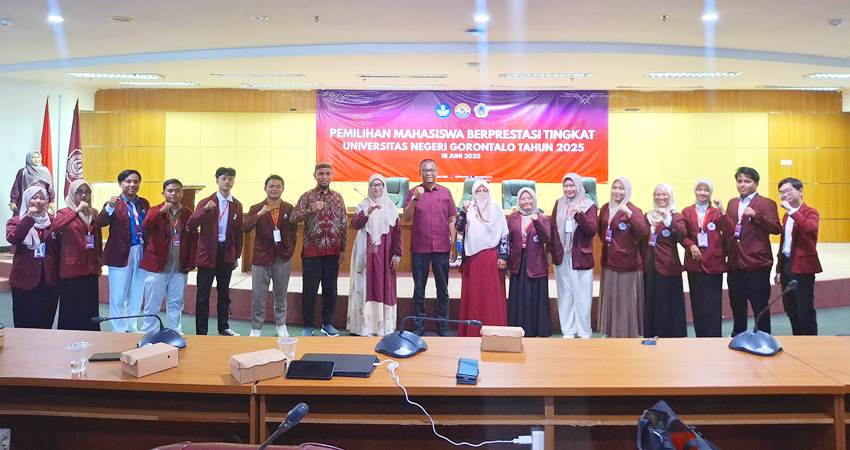 Foto bersama peserta PILMAPRES 2025 usai pembukaan. (18/6/2025) (F. Widya/Magang Gorontalo Post)