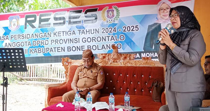 Kegiatan reses anggota Deprov dapil Bone Bolango, Femy Udoki di Desa Pelita Jaya, Kecamatan Bone Raya, Bone Bolango.