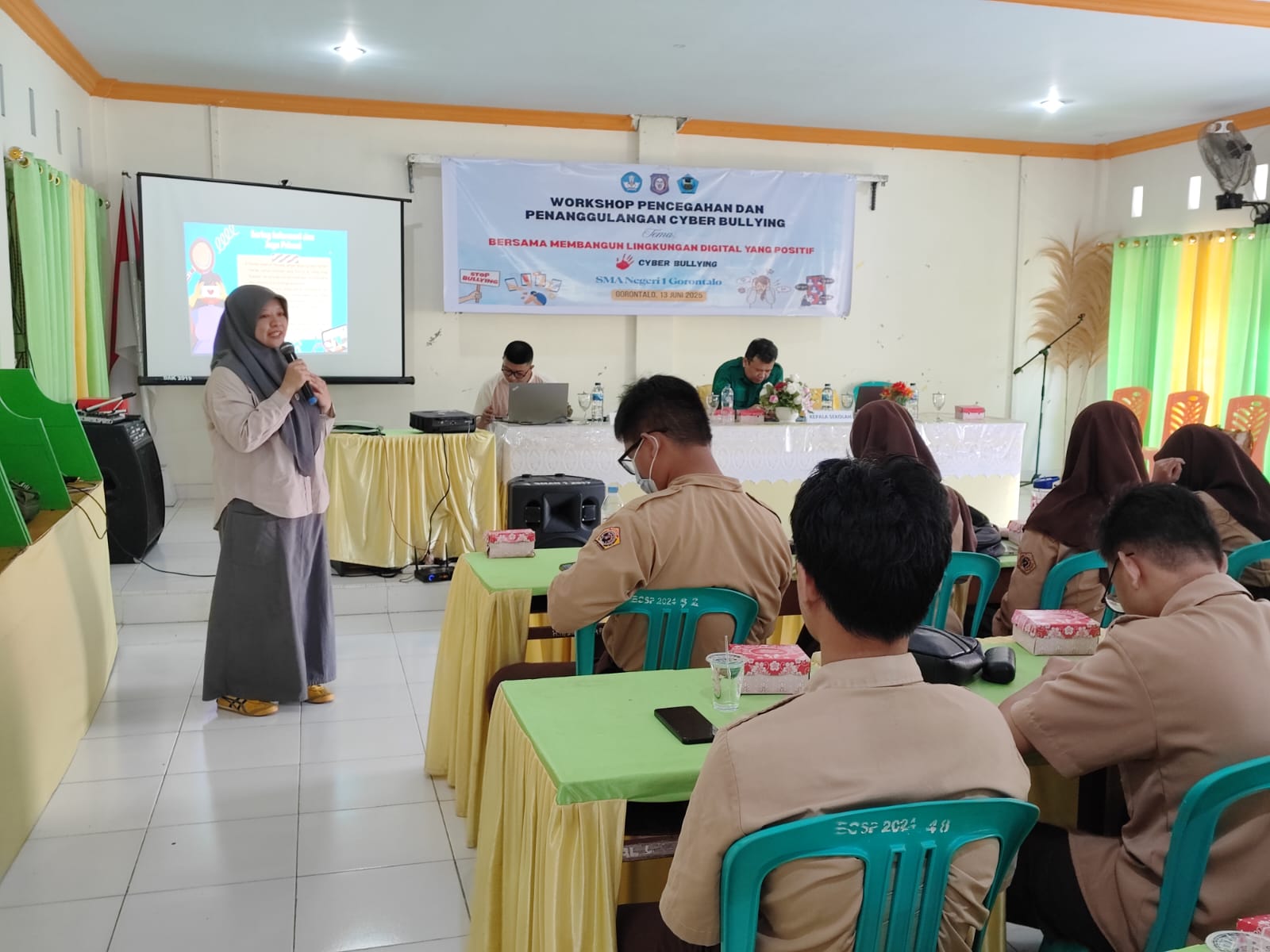 SMAN 1 Gorontalo Bersama Diskominfotik Gaungkan “No Cyber Bullying”