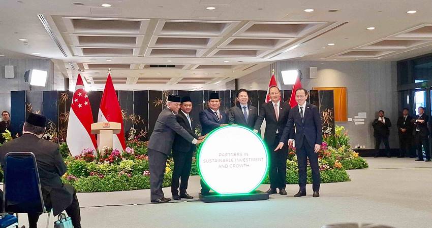 Menteri ESDM Bahlil Lahadalia mengatakan pemerintah akan melakukan ekspor energi bersih ke Singapura-Disway.id/Anisha Aprilia-