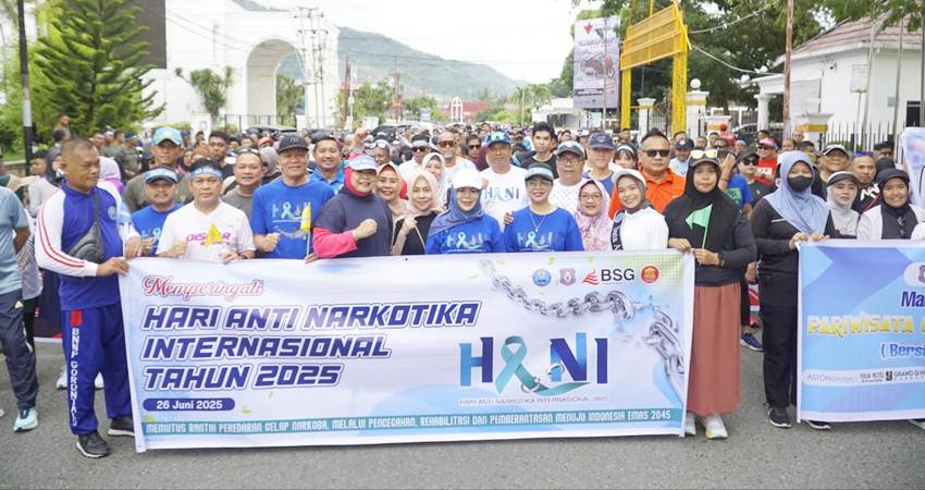 Wagub Gorontalo Idah Syahidah Rusli Habibie saat mengikuti care free Day Peringatan Hari Anti Narkotika Internasional (HANI) yang dirangkaikan dengan pencanangan gerakan Pariwisata Gorontalo Bersinar, Pariwisata Gorontalo Bersih Tanpa Narkoba (Foto – dok/ Dinas Pariwisata).