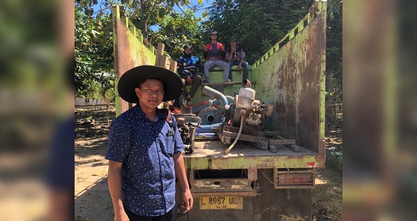 Mesin Alkon yang diamankan polisi diangkut ke mobil truk untuk proses penyelidiksn lebih lanjut