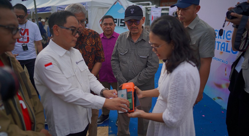 BI Gorontalo Luncurkan QRIS TAP, Cukup Tempel Ponsel Transaksi Otomatis