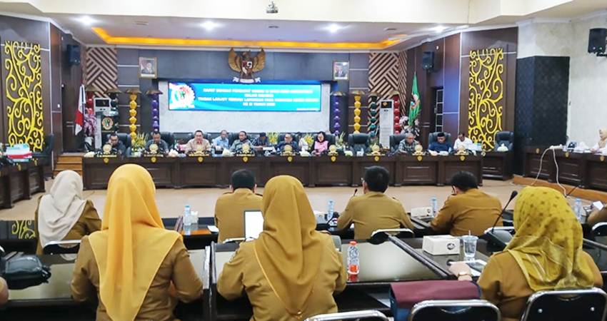 RDP tindak lanjuti hasil reses masa sidang ketiga oleh Dekot di Aula I, Senin (7/7/2025). (F. Istimewa)