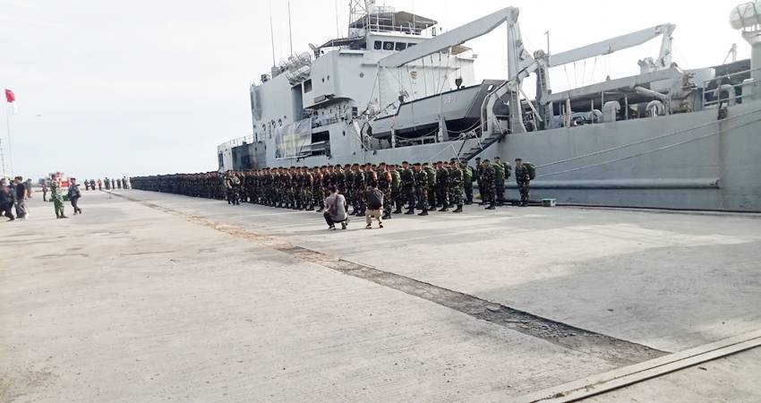 OPEN SHIP - KRI Teluk Banten 516 berlabuh di Pelabuhan Gorontalo menggelar open ship 7-8 Agustus 2025. (foto : dok / pelindo)