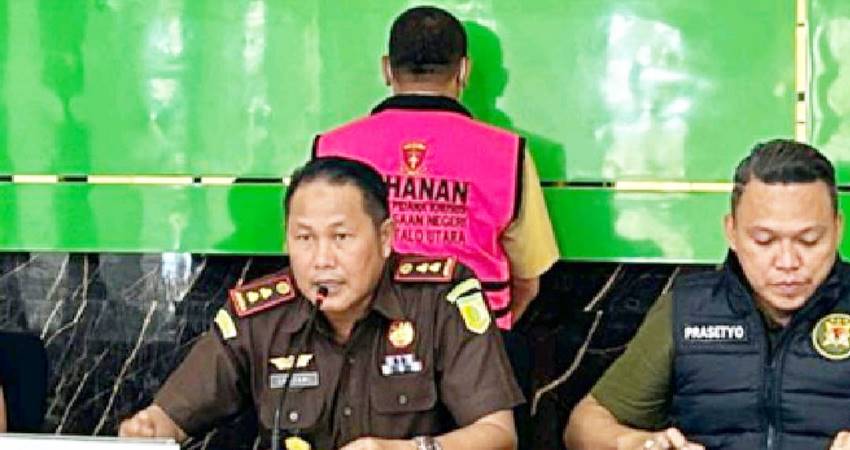 Terdakwa saat menjalani penahanan di Kejari Gorut beberapa Waktu lalu.