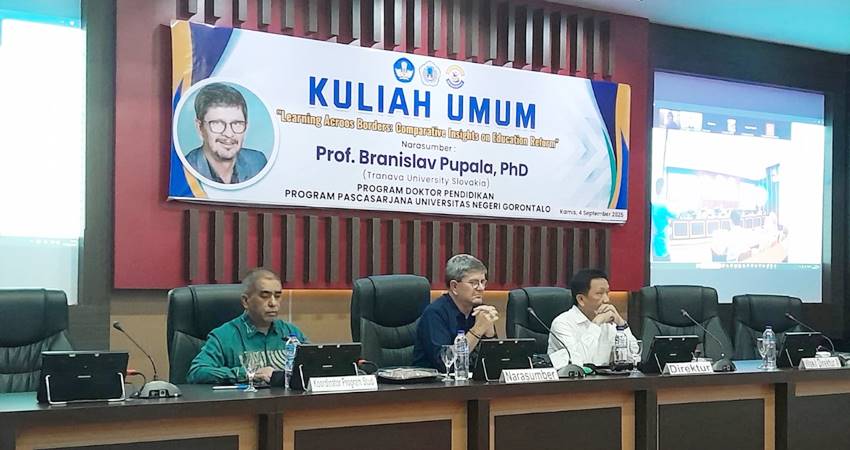General Lecture Internasional Program S3 Pendidikan Pascasarjana UNG dengan narasumber Prof. Branislav Pupala, Ph.D dari Trnava University, Slovakia, Kamis (4/9/2025). (F. Istimewa)