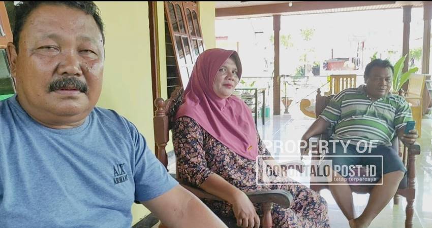 Para petani tebu rakyat yang menuding LP3G salah alamat ingin melaporkan Pabrik Gula Gorontalo ke kejaksaan. Foto: Roy/Gorontalo Post)