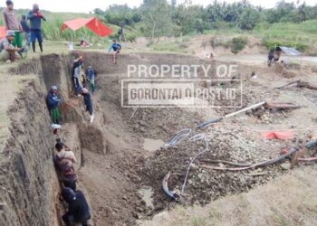 Kondisi kerusakan lingkungan yang diakibatkan oleh PETI di Desa Saripi Kecamatan Paguyaman Kabupaten Boalemo. (Foto: Roy/Gorontalo Post).