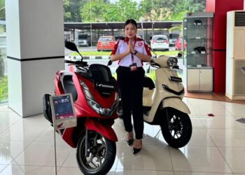 PROMO GOKIL: Datangi dealer sepeda motor honda, dan dapatkan promo Gokil dari Honda. (foto : dok/daw)