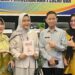Kohati HMI Cabang Bogor, Fauzia Noorchaliza Fadly Tantu, saat foto bersama dengan Pemerintah Provinsi Gorontalo, Kamis (16/10/2025). (F. Istimewa)
