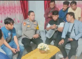 Pihak Kepolisian dan Koordinator Grab Gorontalo, mendatangi rumah terduga pelaku pemesan atau orderan fiktif.