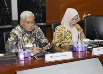 Wakil Gubernur Gorontalo Idah Syahidah Rusli menyampaikan protes kepada Menteri Keuangan Purbaya Yudhi Sadewa, di Jakarta, terkait kebijakan pemotongan anggaran transfer, Selasa (7/10). (Foto – Istimewa)