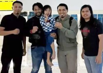 Iptu Nasrullah, IPDA Supriadi Gaffar, Bripka Megawan Parante dan Briptu Muh Arif, saat berhasil menyelamatkan Bilqis (Sumber foto: Istimewa)