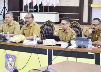 Sosialisasi penerapan penilaian, pengurangan, penundaan, dan sistem informasi TPP, serta sosialisasi pemberian penghargaan ASN of the month di lingkungan pemerintah provinsi gorontalo di Aula Rujab Gubernur, selasa (4/11). (Foto : Mila/diskominfotik)