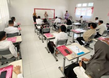 Pelaksanaan Uji Kompetensi Psikotes terhadap 18 peserta yang sebelumnya dinyatakan lolos Computer Assisted Test (CAT), Senin (24/11/2025). (foto: dok/diskominfotik)