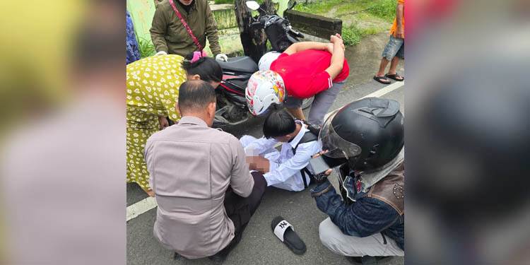Seorang siswa alami Lakalantas di Jalan Raya Padengo, Kecamatan Limboto Barat, Kabupaten Gorontalo, Rabu (19/11/2025).