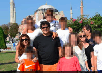 David Gentile (tengah) pendiri GPB Capital yang mendapatkan pengampunan dari Donald Trump.--