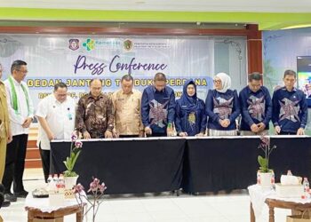 Konferensi pers Bedah Jantung Terbuka perdana di RSAS, Senin 15 Desember 2025 (Foto: Diyanti/Gorontalo Post)