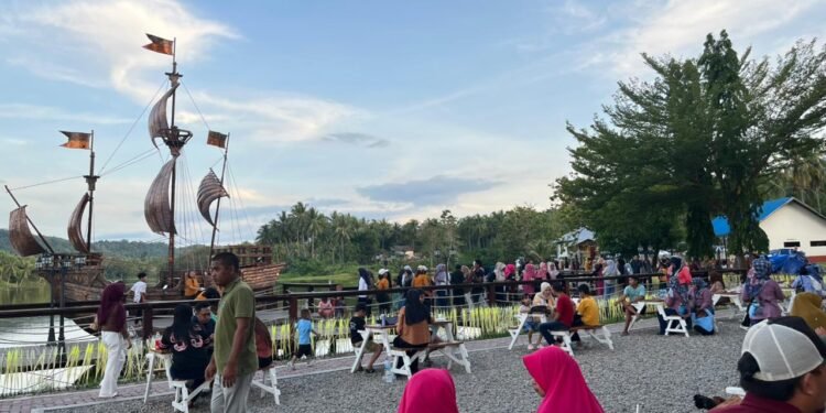 Libur Nataru, Lonjakan Kunjungan Warnai Danau Perintis Suwawa 