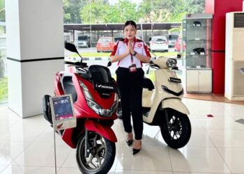 PROMO MENARIK- Honda memberikan promo DP hingga 10 persen, dan potongan angsuran Rp 100 ribu per bulan, segera datangi Honda Exhibition di Citimall Gorontalo. (foto: dok/daw)