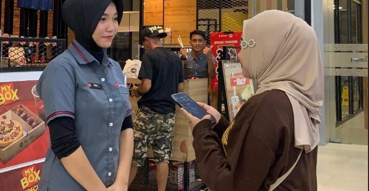 Salut, Mahasiswa Ini Membagi Waktu Agar Bisa Kuliah dan Bekerja: Demi Bertahan Hidup 