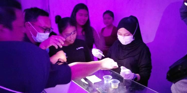 Upaya pemberantasan narkotika terus dilakukan oleh pihak BNNK Pohuwato. Contohnya saja dengan melakukan razia serta test urine disejumlah tempat hiburan malam, kosan, penginapan hingga hotel.