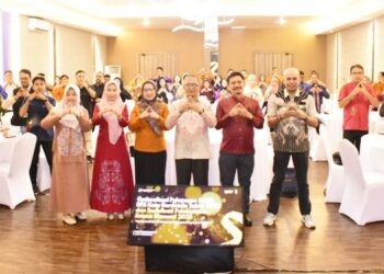 Sekda Kota Gorontalo, Ismail Madjid pada kegiatan yang diselenggarakan BPS Kota Gorontalo baru-baru ini. (Foto: Prokopim)