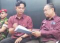 Rektor UMGO, Prof. Abdul Kadir Masaong, usai melapor di Polda Gorontalo terkait penghinaan melalui media sosial. Kamis (4/12). (Foto: Natharahman/ Gorontalo Post)
