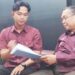 Rektor UMGO, Prof. Abdul Kadir Masaong, usai melapor di Polda Gorontalo terkait penghinaan melalui media sosial. Kamis (4/12). (Foto: Natharahman/ Gorontalo Post)