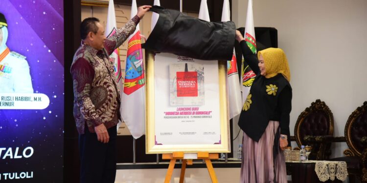 HUT ke 25, Pemprov Gorontalo Luncurkan Buku ‘Indonesia Merdeka di Gorontalo’, Gusnar: Spirit Baru Membangun Daerah 