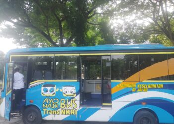Cuma Rp2.000! Bus Ini Jadi Penyelamat Kantong Mahasiswa
