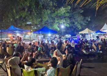 Alunan Musik dan Kopi Hangat Meriahkan Malam di Limboto Coffee Street