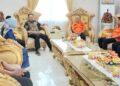 Gubernur Gorontalo Gusnar Ismail menerima pimpinan Basarnas Gorontalo, dan menyatakan dukukanya untuk peningkatan kelas Basarnas Gorontalo. (foto: dok/pemprov)