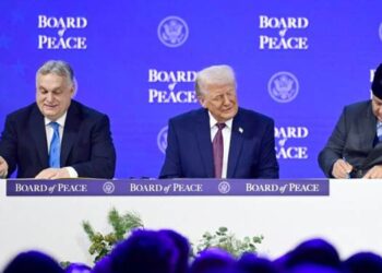 DISAKSIKAN DONALD TRUMP- Presiden RI Prabowo Subianto menjadi salah satu pemimpin negara yang menandatangani Board of Peace (BoP) Charter pada Kamis, 22 Januari 2026 di Davos, Swiss. (Foto: BPMI Setpres/Muchlis Jr)