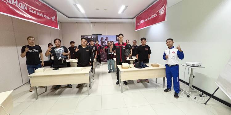 CARI_AMAN - PT Daya Adicipta Wisesa (DAW) kembali menegaskan komitmennya dalam menciptakan keselamatan berkendara melalui kegiatan Edukasi Safety Riding yang dilaksanakan pada Sabtu, 24 Januari 2026, bertempat di kantor PT Daya Adicipta Wisesa. (Foto: dok/daw)