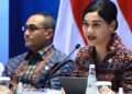 Friderica Widyasari Dewi selaku Pejabat Sementara Ketua Dewan Komisioner OJK mengungkapkan 8 langkah mempercepat reformasi pasar modal Indonesia.-dok disway-