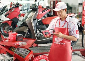PROMO AHASS - PT Daya Adicipta Wisesa bersama jaringan bengkel resmi honda AHASS, memanjakan konsumen dengan promo layanan spesial februari. (foto: dok-DAW)