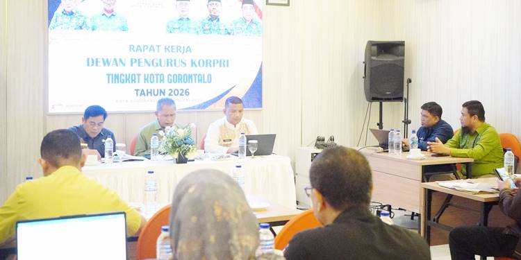 Suasana Raker KORPRI Kota Gorontalo yang dipimpin Sekda Kota Gorontalo, Ismail Madjid, Jumat (30/1/2026). (Foto: Prokopim)