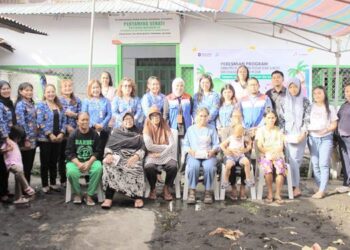 PERTAMINA PEDULI- Pertamina Patra Niaga Regional Sulawesi menghadirkan Program Posyandu Pesisir Sehat dan Aktif di Posyandu Matahari III, Lingkungan III, Kelurahan Bitung Barat I, Sulut. (foto: dok/ petamina)