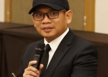 Epistemologi dan Ontologi Sadaka: Analisis Historis, Teologis, dan Sosiokultural   