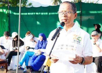 Sekda Kota Gorontalo, Ismail Madjid ketika memberikan sambutan pada kegiatan peringatan HUT ke-100, Ahad (19/4/2026). (Foto: Prokopim)