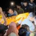Proses evakuasi oleh tim SAR gabungan bocah yang tenggelam di sungai Bulango Kota Gorontalo, Sabtu (18/04) sore.