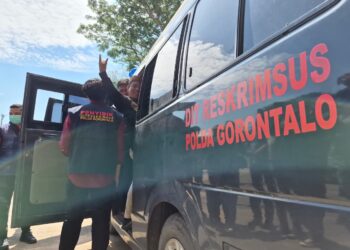 Polda Gorontalo Limpahkan Kasus Pelanggaran Hak Cipta ke Kejaksaan, Ka Kuhu Diangkut Mobil Tahanan
